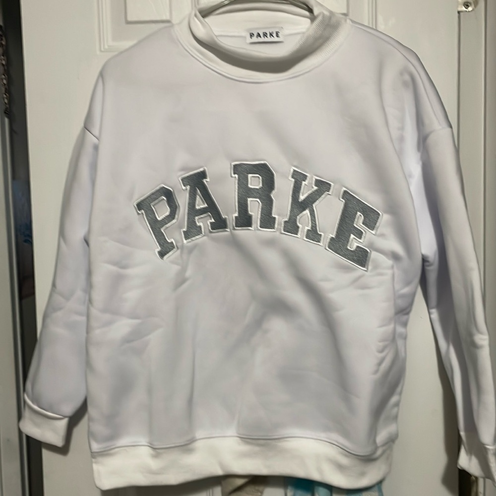 New sweatshirt size large